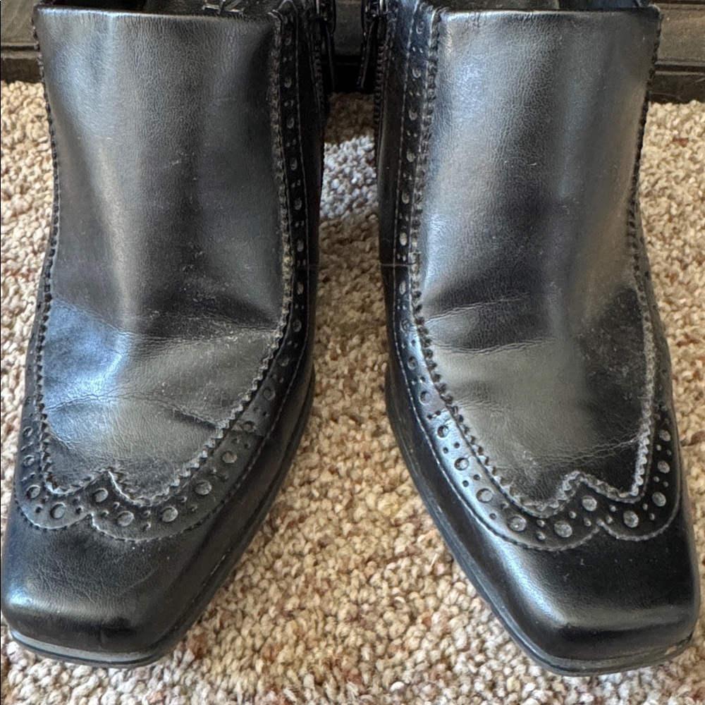 Franco Sarto Black Heeled Boots - Picture 4 of 9